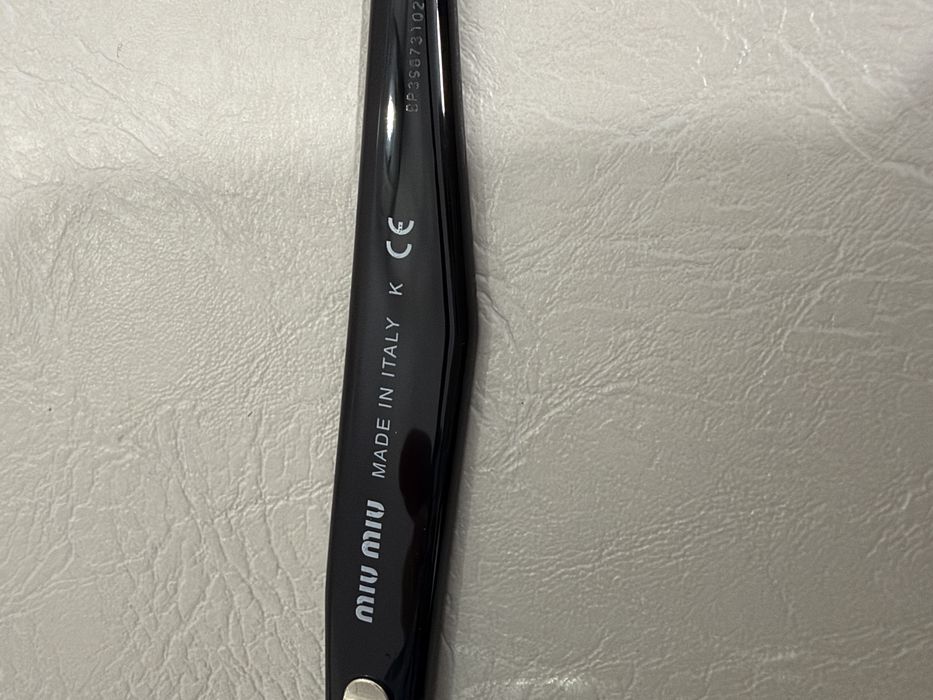 Ochelari de soare Miu Miu
