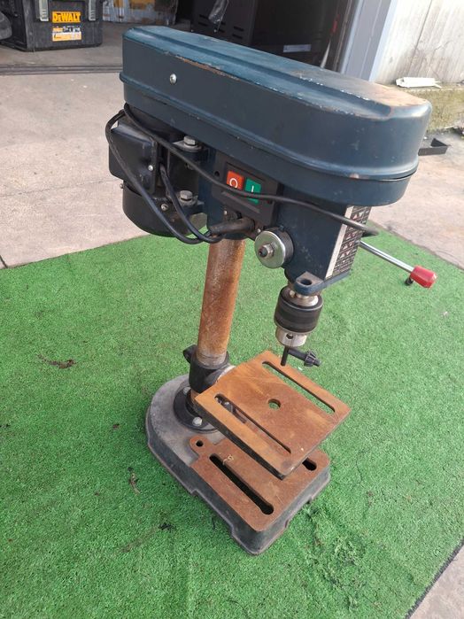 Настолна бормашина