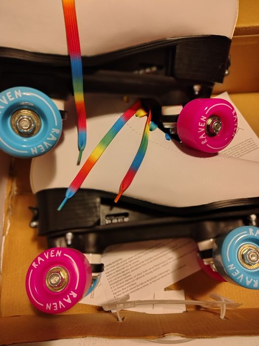 Decathlon Raven Iris White skates 39-42 Patine rotile role reglabile