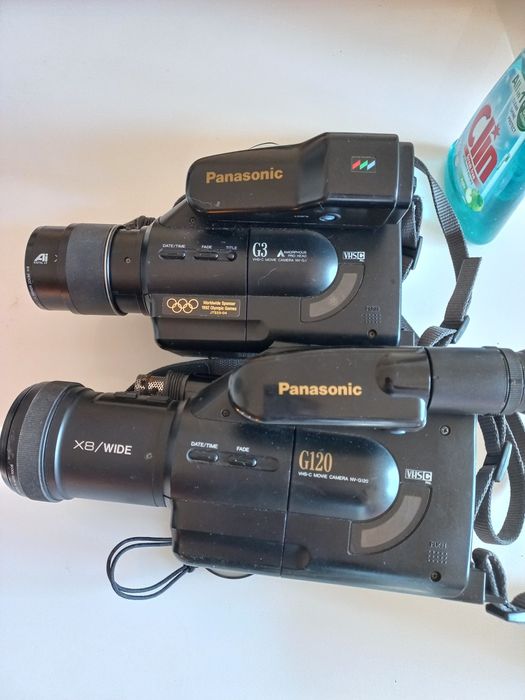 Panasonic NV-G120EN si NV-G3E vintage retro video camera