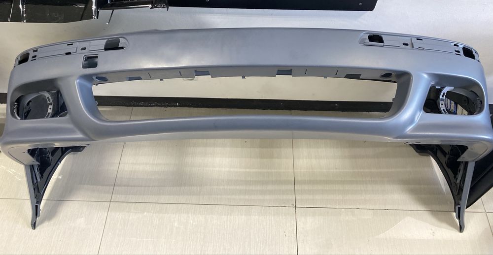 Бампер передний М5 BMW E39