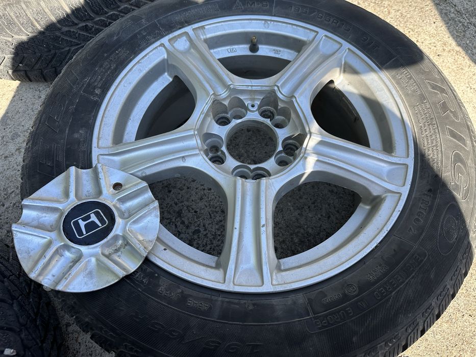 15” 5x114,3 Джанти със зимни гуми 195 65 15