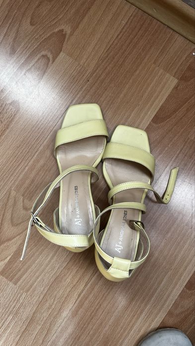 Angelina Jones летни сандали/ токчета