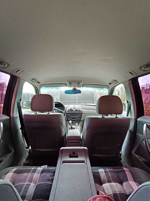 Vând BMW X3 2005,  capacitate 2.0 Diesel