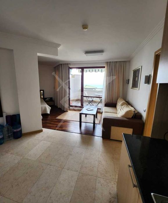 Тристаен апартамент в Равда 68850