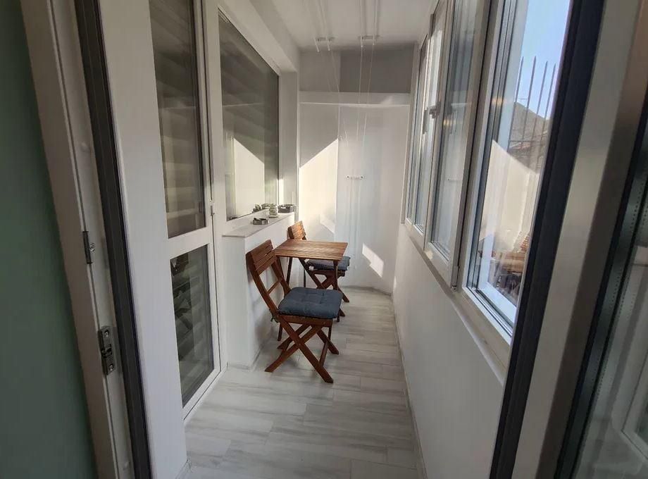 Дава се под наем Двустаен апартамент в Варна, Център - 70 кв.м за 600 € - Снимка #8