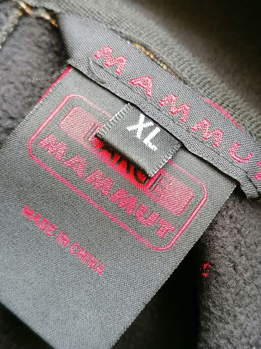 Продавам дамски уиндстопър soft shell Mammut