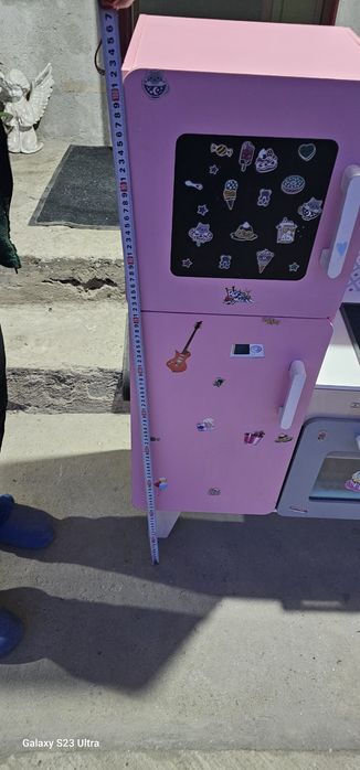 Bucătărie Copii cu unele ustensile.