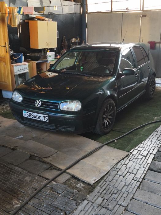 Продам машину Гольф 4