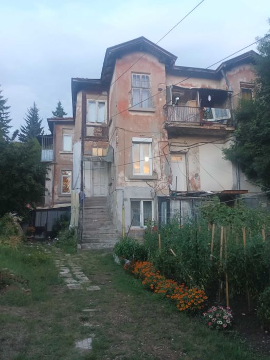 Продава се Двустаен апартамент в София, Център - 65 кв.м за 1108 €/кв.м - Снимка #12