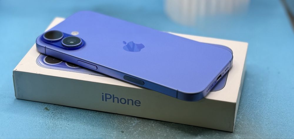 ПЕРФЕКТЕН!!! Apple iPhone 16, 128 GB, Ultramarine