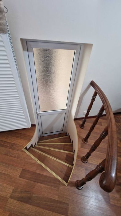 Обзаведена къща с барбекю гр. Мартен