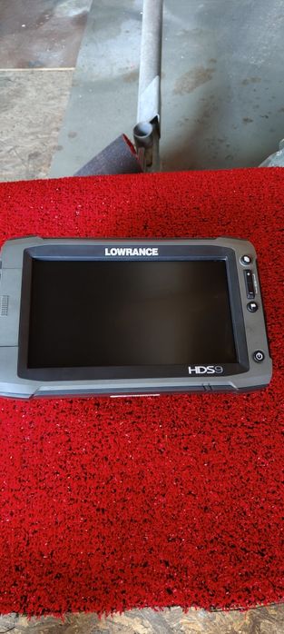 Сонар LowranceHDS9 gen2.