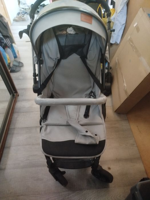 Продам коляску  в хорошем состоянии