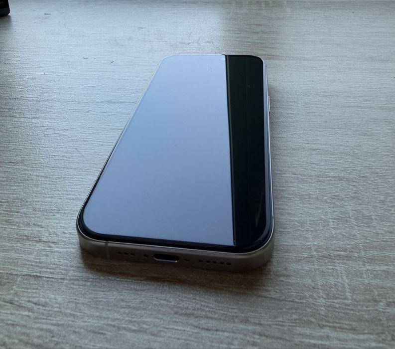 Iphone 16 Pro White Titanium