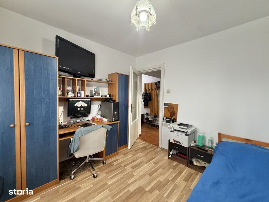 Apartament 3 camere, etaj 1, mobilat, zona Olimpia-Stadion