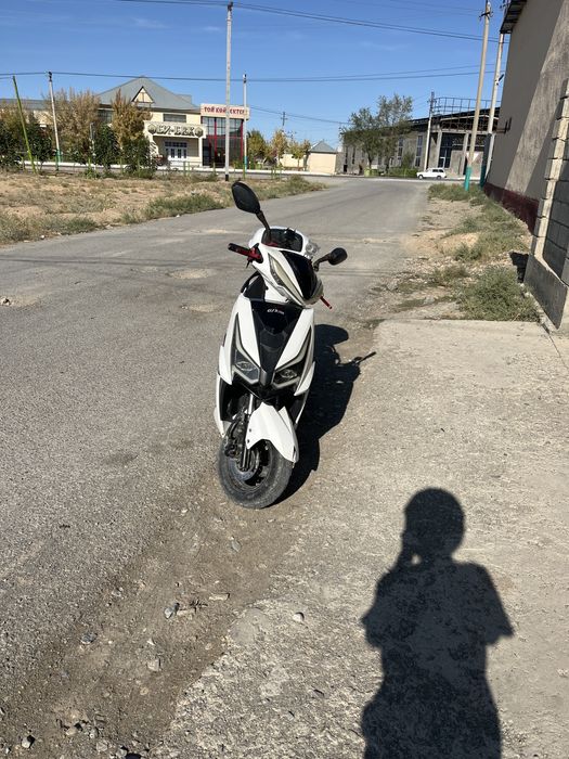 М8 Веном 125 куб