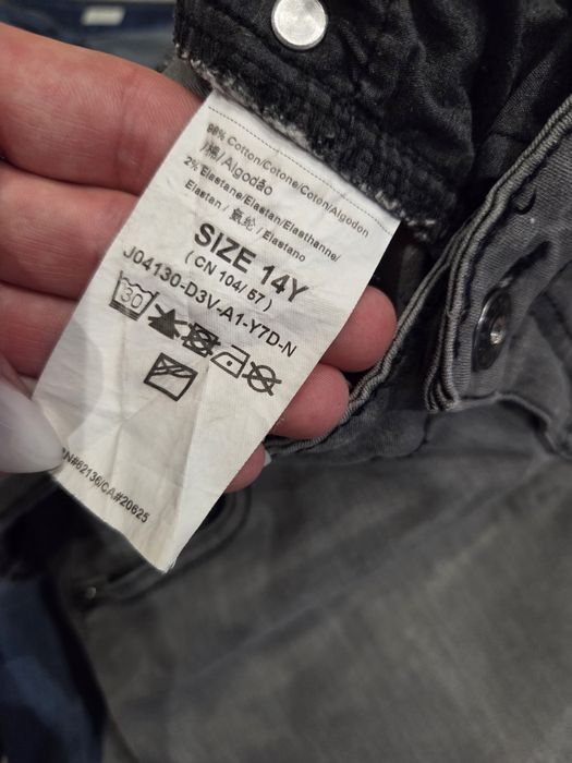 Унисекс сиви Дънки Guess