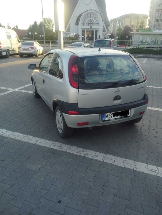 Vand Opel Corsa  an 2001, benzina, rovinieta valabila pana in 2027, itp , acte in regula, Nr tel: 0757428595 pret 490 euro