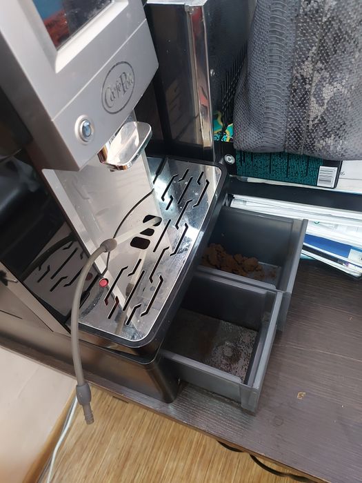 Продам кофемашину