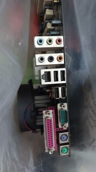 Материнская Плата ASRock ConRoe945PL-GLAN