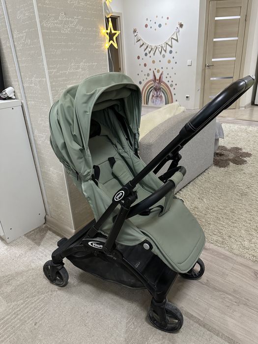 Коляска прогулочная