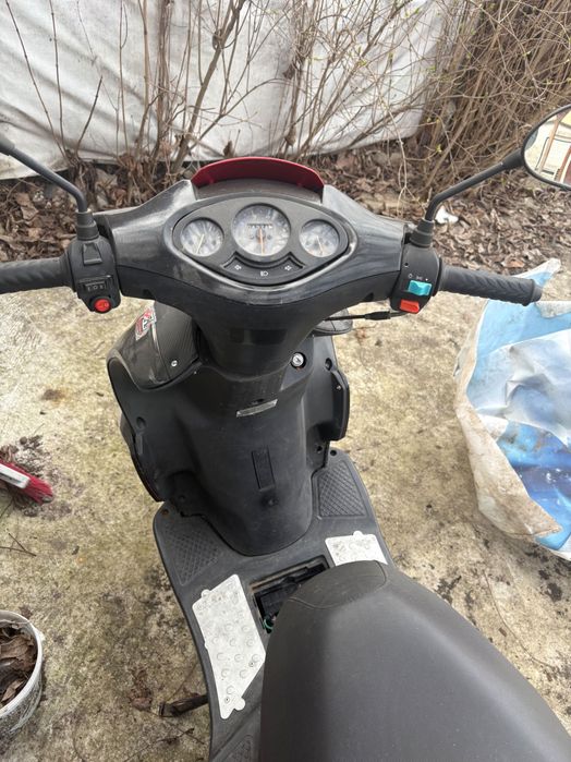 Скутер baotian 50 кубика