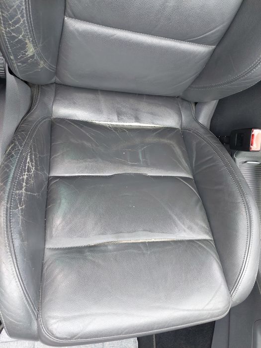 Set Scaune față sport GT piele VW Golf 5 / Golf 6 - Încălzire + Lombar electric