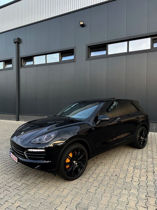 Vând Porsche Cayenne 2011 3.0d