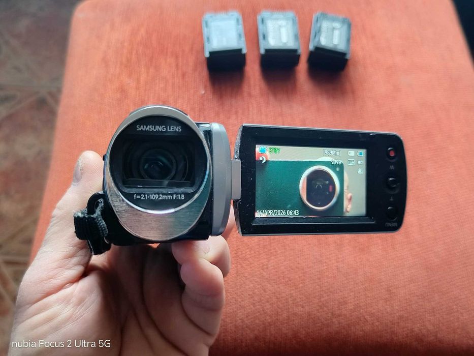 Цифрова видеокамера Samsung HMX F-90