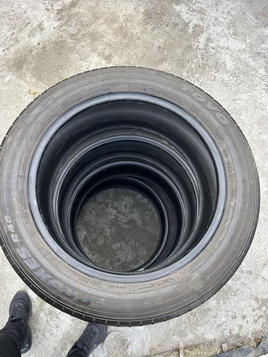 Гуми 225/55 R19 Toyo