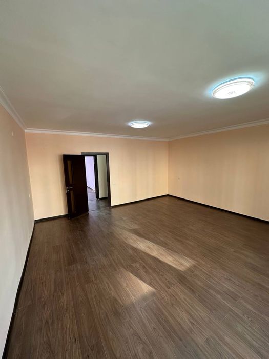 Хушнуд МФЙ 2/3/7 66 м.кв Сергели Янгихаёт продаётся квартира