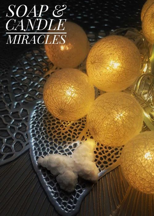 Сапунени фигури и свещи