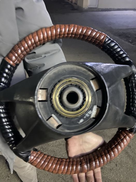 Руль на мерседес