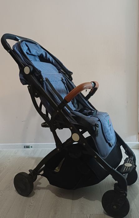 Коляска летняя прогулочная Skillmax