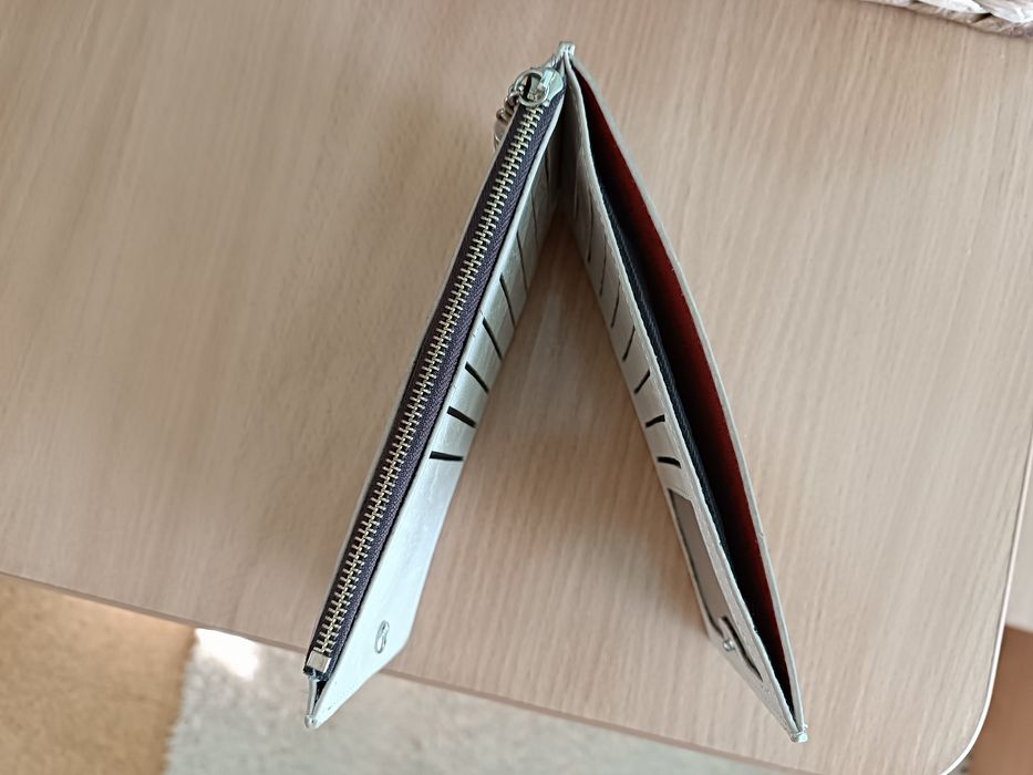 Дамско портмоне, запазено