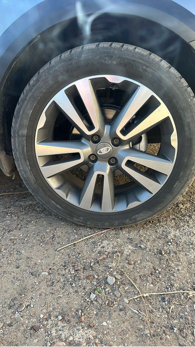 Продам диски с резиной 215/50/17
