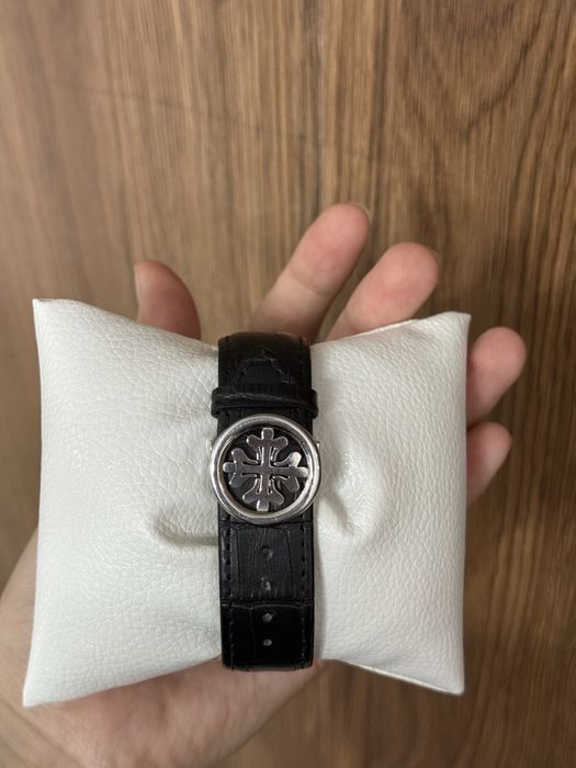 Soat Patek Philippe yangi