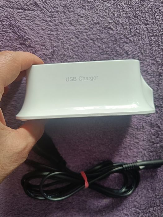 Stație de andocare 8 porturi Usb