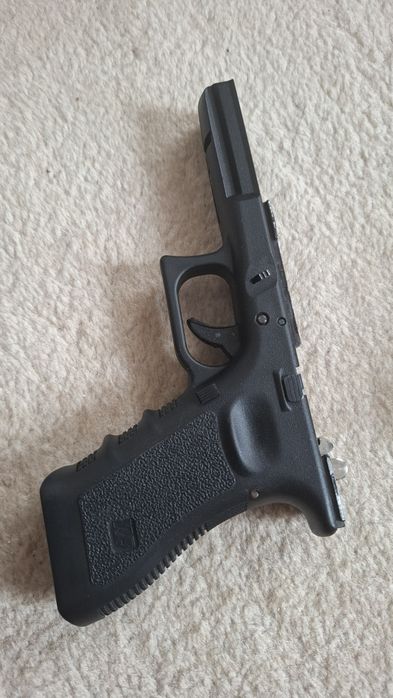 Еърсофт Glock 17 WE green gas full metal