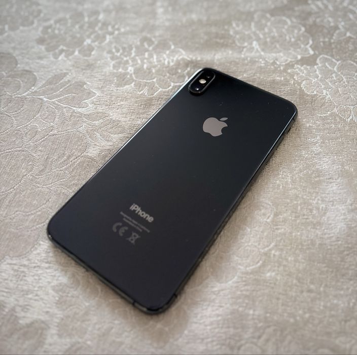 iPhone XS Max 256GB, Space Gray ,Baterie 83% ,Deblocat SIM, Husă Inclusă