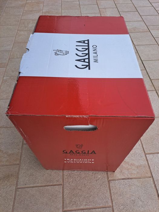 Espresor automat Gaggia Velasca RI8260/01