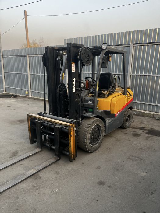 Вилочный погрузчик Кара