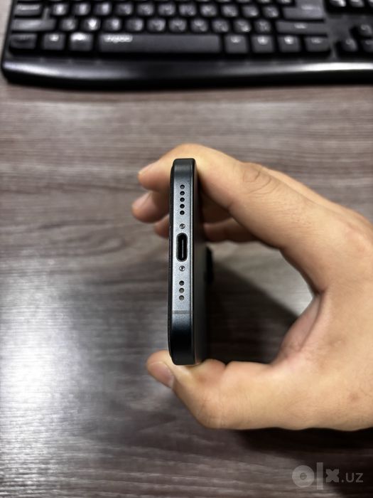 iPhone 16 128 Black Sim