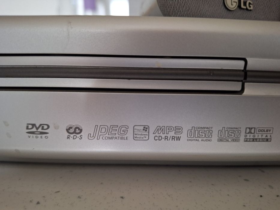 DVD LG , цена 100лв.