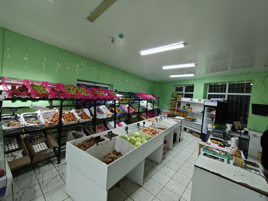 продам овощной и мясной отдел