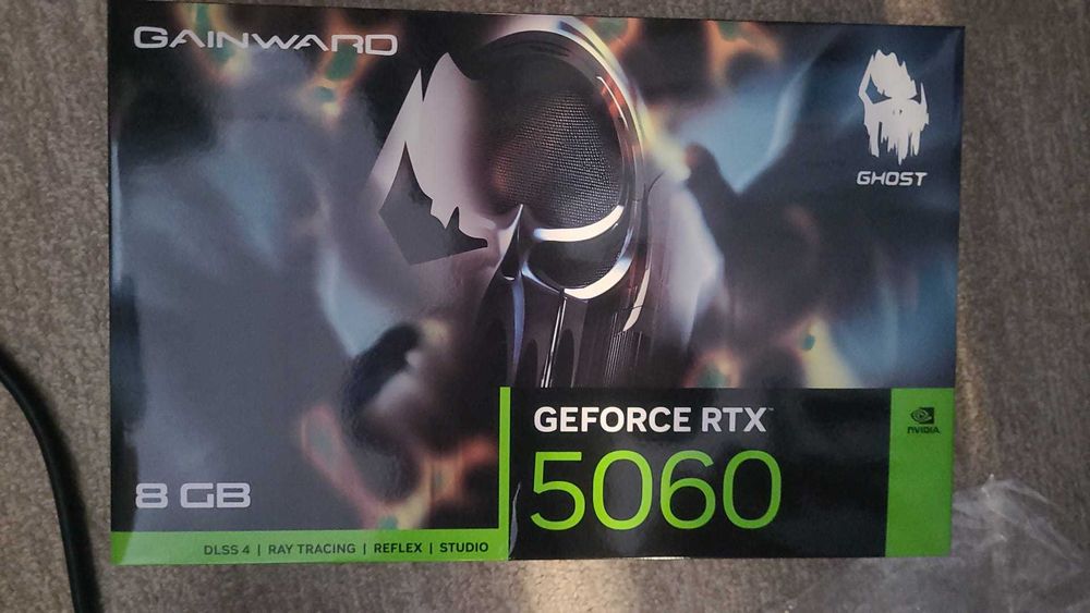 Placa video Gainword RTX 5060 de  8GB GDDR7 128-bit DLSS 4.0 , sigilata noua