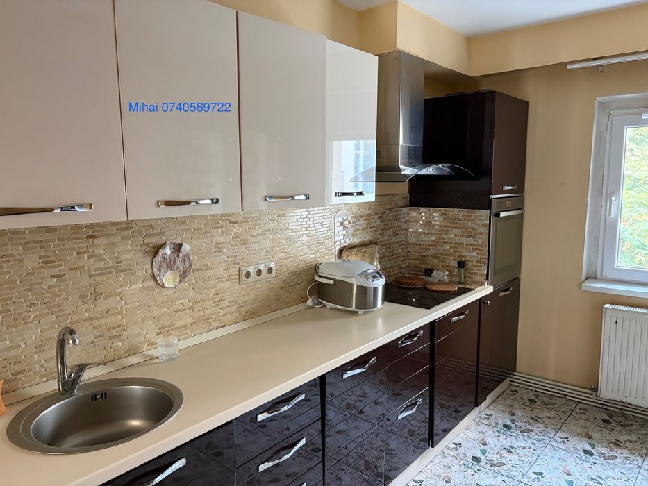 Vand apartament 3 camere, centru Turda, decomandat, etaj intermediar, bloc reabilitat termic in 2024 — fotografia 1