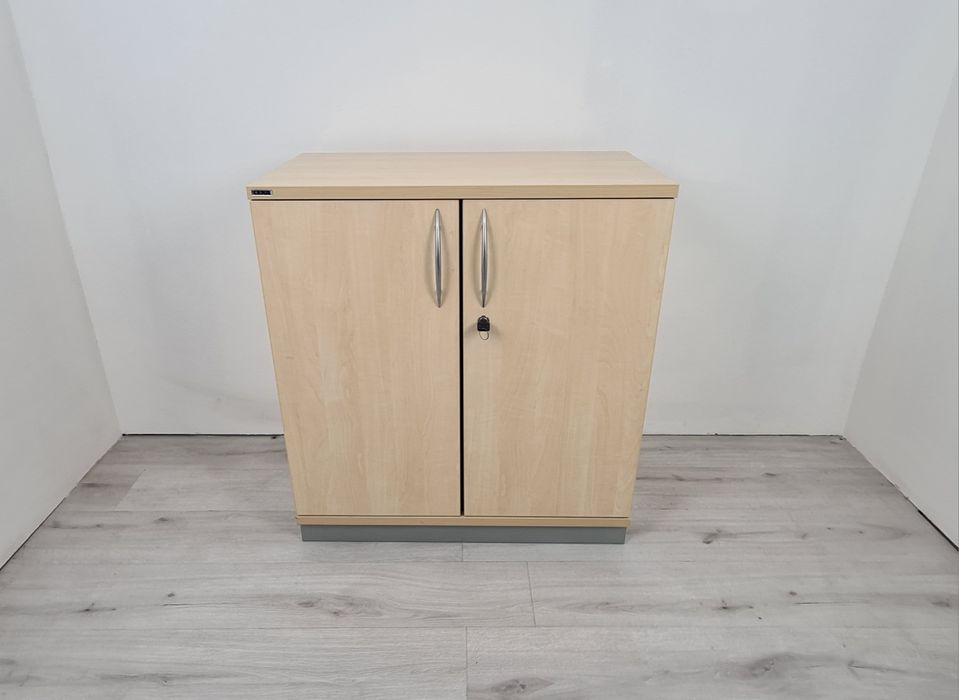 Офис шкаф мини за документи и други нужди обзавеждане