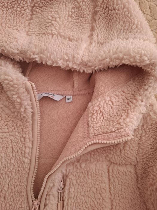 Куртка (Куртки) для девочки. Срочно